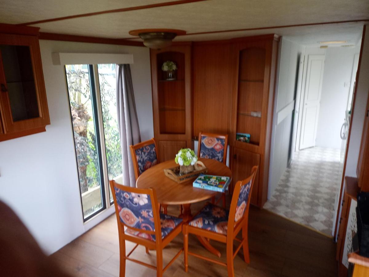 De Boerenskuur..Chalet.. Assendelft Zewnętrze zdjęcie